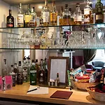 Ξενοδοχείο Grove House 4*