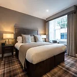 Royal Scots Club Hotel