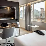 Novotel Centre Hotel 4*