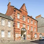 Hotel Km Edinburgh