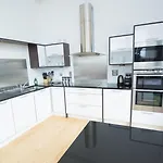 Ocean Serviced Ξενοδοχείο με διαμερίσματα 4*
