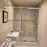 The Braveheart House * אדינבורו