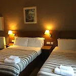 House Hotel