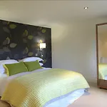 Hotel Clarendon Luxury 4*
