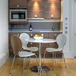 Hotel Clarendon Luxury