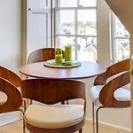 Clarendon Luxury 4* Edinburgh