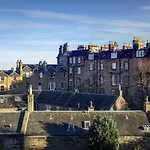 Hotel Clarendon Luxury 4*