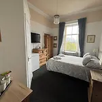 Grangeview Πανσιόν 3*