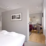 Apartment Destiny Scotland - Distillers House *