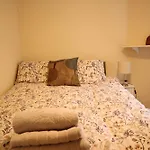 Three Bedrooms Flat In Old Town , Grassmarket Heart Of Flat Sleeps 6 , Eh1 58 Grassmarket, *