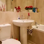 Bright Spacious 2 Bedroom In Stockbridge Apartamento *