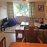 Apartamento Bright Spacious 2 Bedroom In Stockbridge *