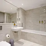 Destiny Scotland New Town Daire Edinburgh