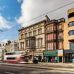 Hotel Easyhotel 2*