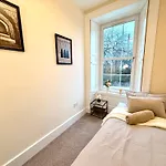 דירה Georgian Luxury - Fast Broadband Wifi - Parking Available אדינבורו