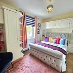 Apartmán 2 Bed Apt, 4 Beds, 3 Tvs Parking Edinburgh