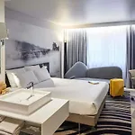 Novotel Centre 4*
