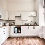 Lothian Road - Perfect Centre Location. Apartman Edinburgh