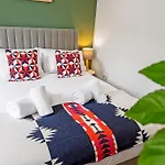 Stylish 2-bed Garden * Edinburgh