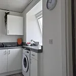 Bright 2 Bedroom Apartment, Close To Uni, Free Parking, Fast Wi-fi Apartment *