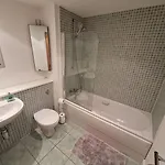 Appartement Spacious, Sunny Leith