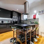 Διαμέρισμα Albions Corner 6 Guests 5 Beds Free Parking