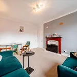 Apartman Bright Sleep 4 15 Minute Centre Free Parking Neaby *