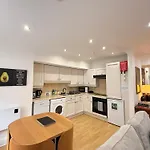 Appartamento 4 Royal Mile Flat Near Castle Edimburgo
