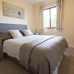 Daire South Groathill - Lovely 2 Bed With Castle View *