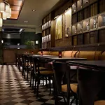Hilton Carlton Hotel 4*