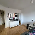 Double With Shared Bathroom Near The Shore And Tram Konukevi *
