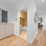 Lägenhet Burnets Close 2 Bedroom - Edinburg