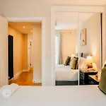 Modern 2 Bed With Parking Edinburgh