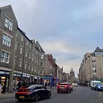 Nicolson Street Two Bedrooms *