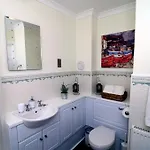 Daire Powderhall Riverside *