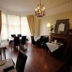 Fraoch House Konukevi Edinburgh