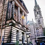 The On The Mile Edinburg