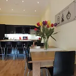 Picardy Place *