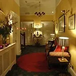 Vendégház Abercorn 4*