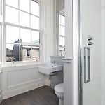 No1 - George Iv Bridge Appartement