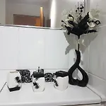Deluxe דירה