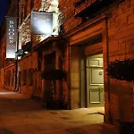Grove House 4*