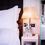 The On The Mile Hotell