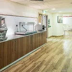Otel The Learmonth 2*