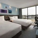 Hampton By Hilton West End