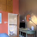 招待所 Cluaran House 4*