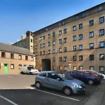 شقة Destiny Student - Meadow Court إدنبرة