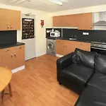 شقة Destiny Student - Meadow Court