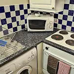 Fountain Court - Grove 4* אדינבורו