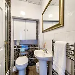 아파트 Joivy Royal Mile Studio In Prime Location